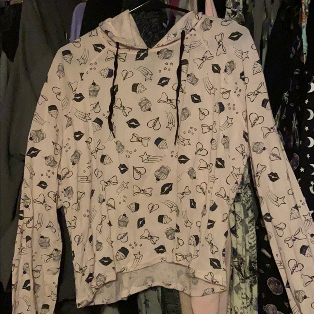 Hot topic cupcake plus size hoodie